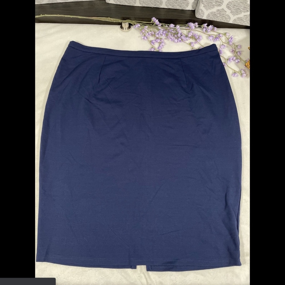 NEW City Chic Zip Back Pencil Skirt in Blue [ SZ Large‎ 20W ]